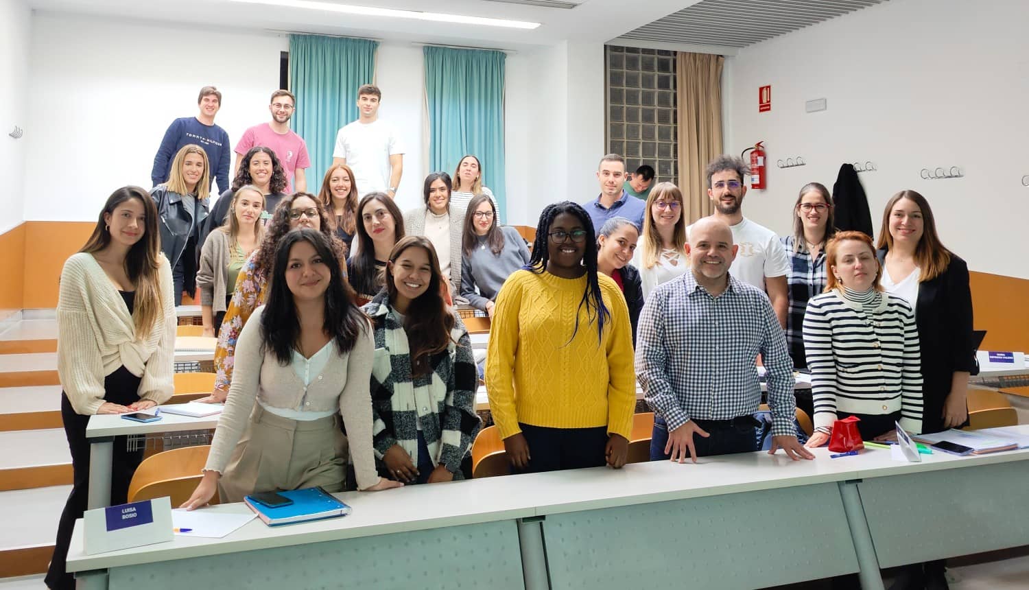 Formación en la Universidad de Alicante por Raúl Abad Formación en la Universidad de Alicante por Raúl Abad